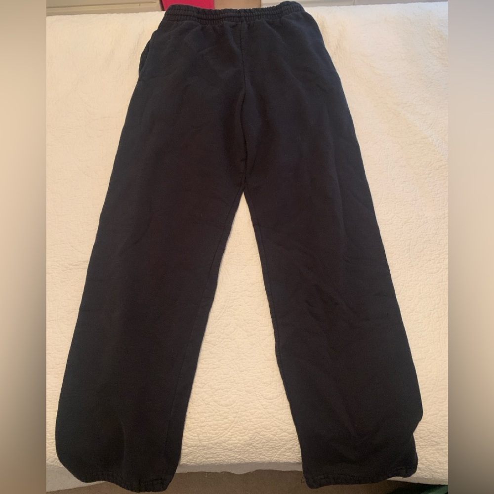 Black sweatpants from fruit of the loom size medium